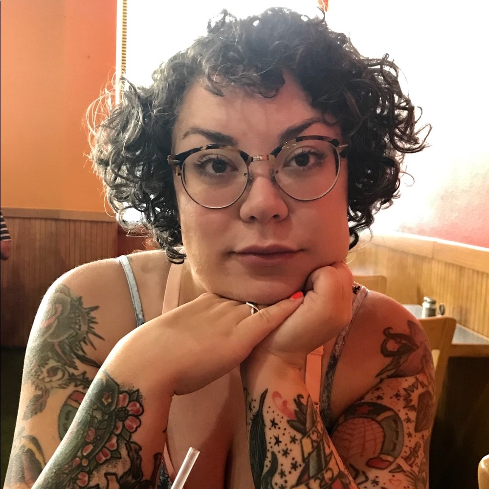 Meet your Posher, Katrina